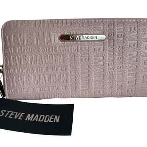 Brand New Steve Madden Zip Around Wallet Wristlet Multi letters
